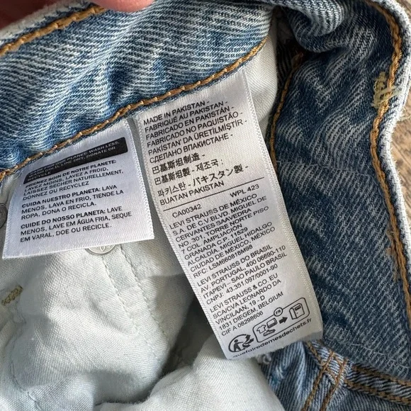 Levi’s Ribcage Straight Ankle Jeans Size 29 High Rise Distressed Raw Hem - Picture 6 of 12